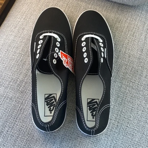 Vans Authentic Low Pro in Black/True White Men’s Size 10 Women’s Size 11.5 - Picture 5 of 8